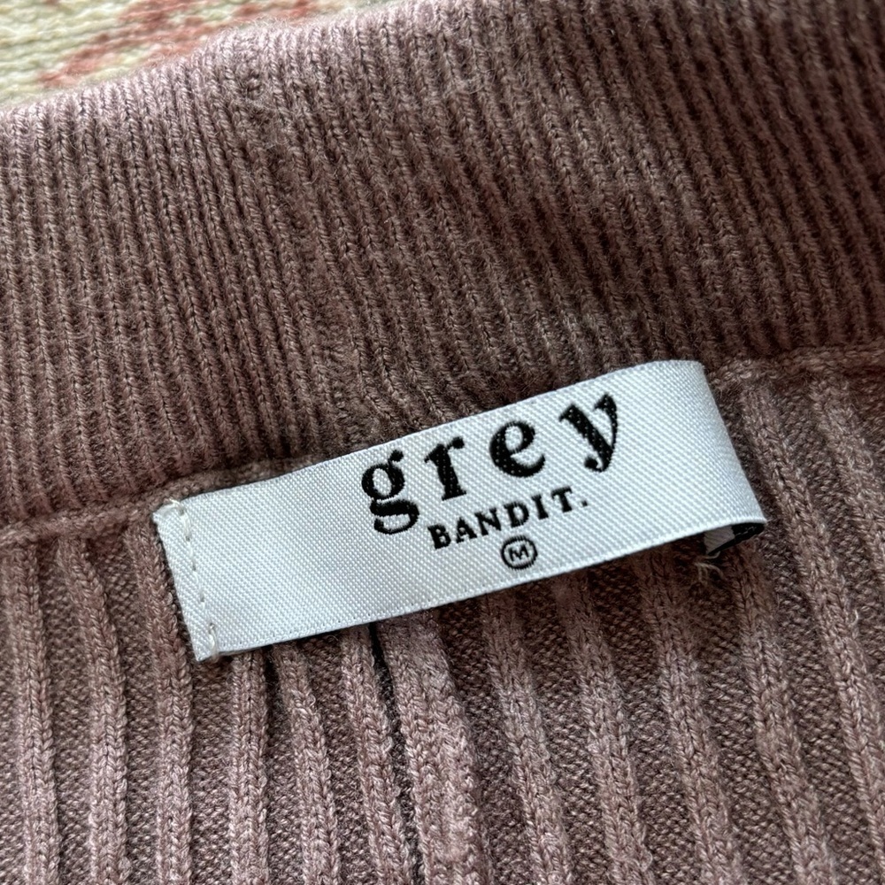 Grey Bandit Unwritten Love Knit Pants women’s size Medium - Picture 3 of 6